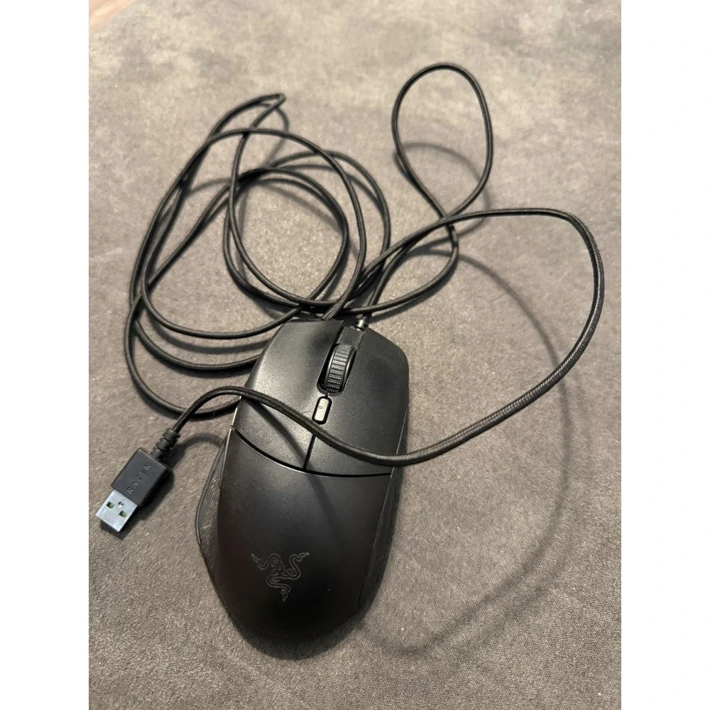 Razer Basilisk Essential Wired Gaming Mouse‎ 6400 DPI Black RZ01-0265